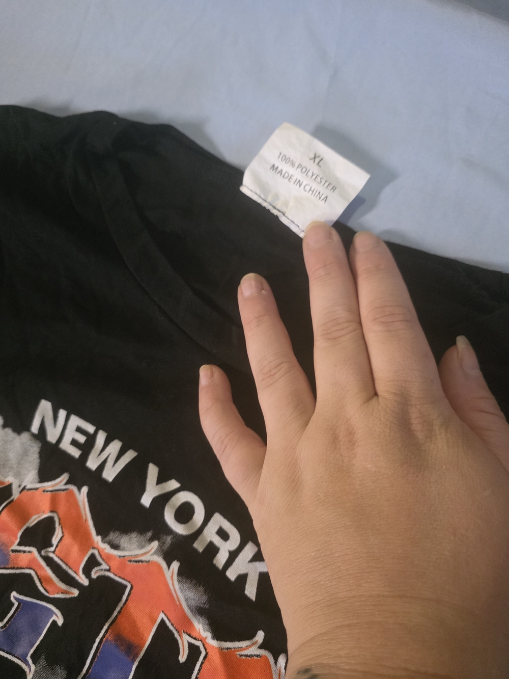 Source Unknown Black New York Graphic Long Sleeve Tee with Orange & Blue Print